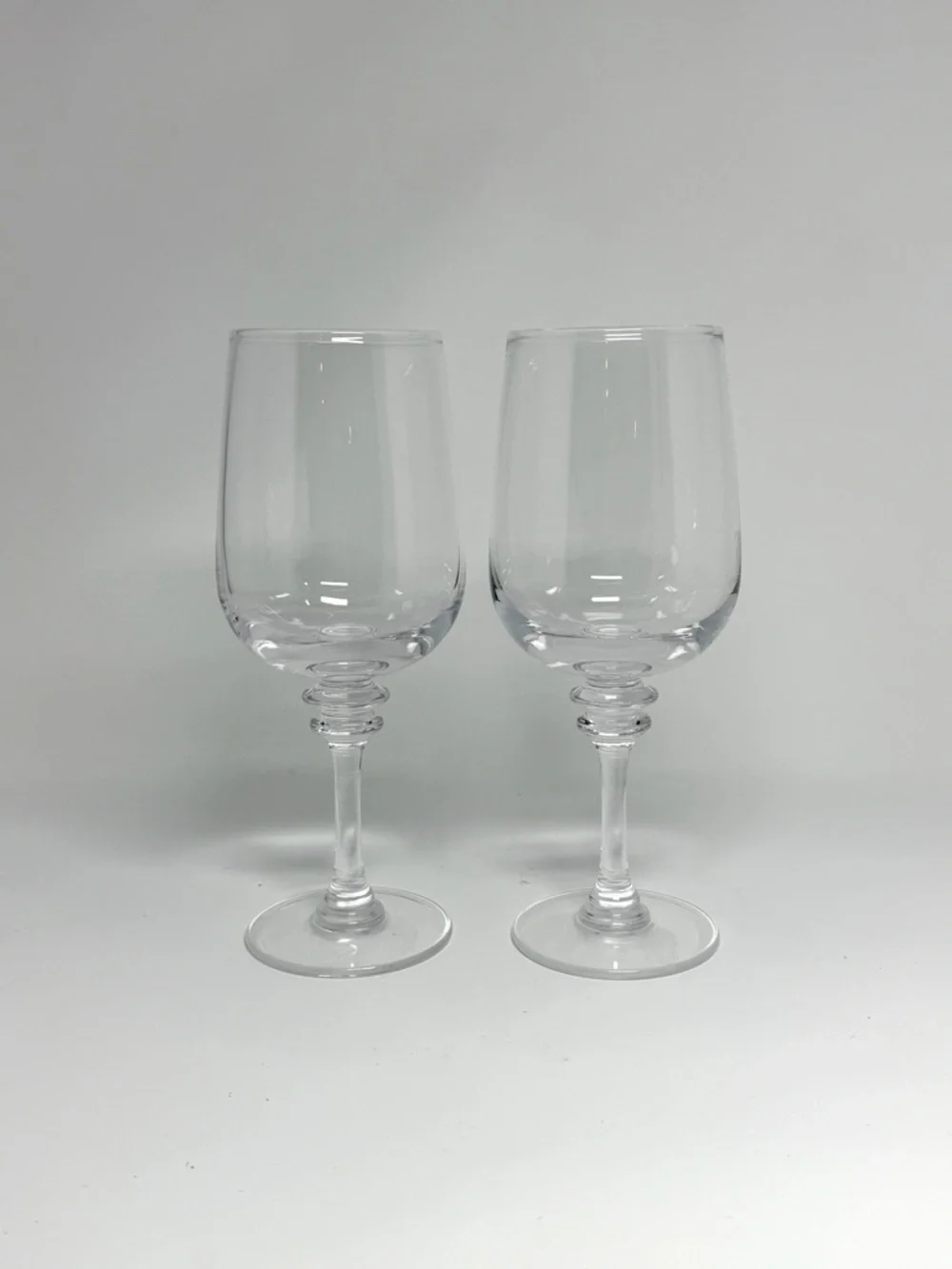 Set of 2 Pottery Barn Claro Stemmed Wine Glasses Goblets